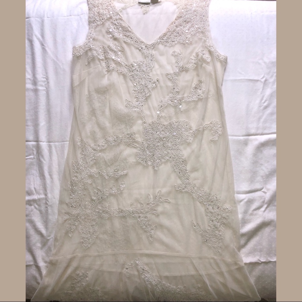 SHEAR LACEY COVER UP